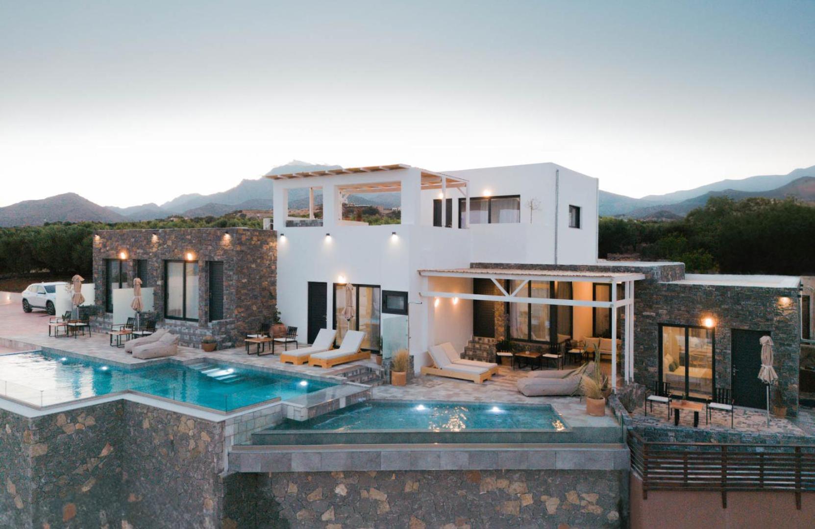 Plakakia Luxury Apartments Makrýgialos 外观 照片